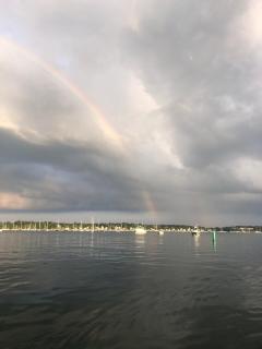 Oceanfront - Downtown in historic New England - 3