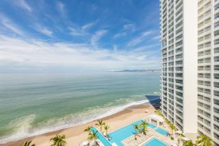 Harbor 12005 Huge unit 2 Balconies Beachfront by Moikkarentals - 7