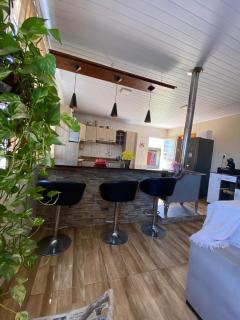 Hospedagem familiar com piscina e churrasqueira - 5