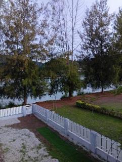 Marina Island Seafront Villa by Monte Villas - 9