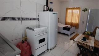 Kitinet completa com varanda Praia de Caiobá - 4