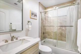 Newly Built Pasadena Retreat Parking Great Location - 9