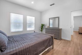 Elegant Pasadena Homew Patio Parking Near Old Town - 8