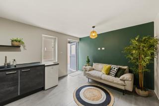 Apartment close by Mambo Beach - 8