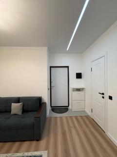 Sunny Home Apartment - 1