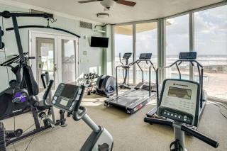 Oceanfront, Heated Pool Shores Club Condo! - 8