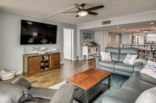 Pool, Balcony and More! Oceanfront Shores Club Condo - 3
