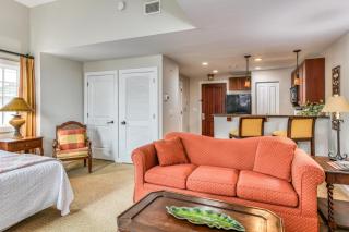 5319-S Cozy Retreat-balcony-grand pool & hot tub - 8