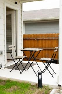 Tesla Luxe Retreat Sleeps 10 - 8