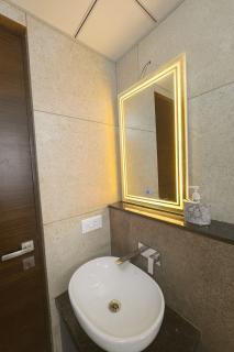 Sunset View High Floor Apartment with Pool & Jacuzzi - 5