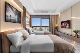 Luxe High-Rise with Burj Khalifa and Sunset view - 7