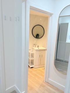 New! Battersea Park & Power Station, USA Embassy - 4