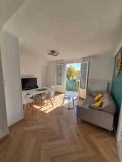 La parenthèse, appartement avec balcon - Châteaudun - 0