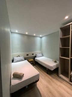 Urban Vibes In the Heart of Barcelona - 7