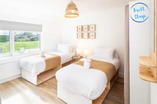 Work Trips Made Easy 5 Beds Fast Wifi - 8