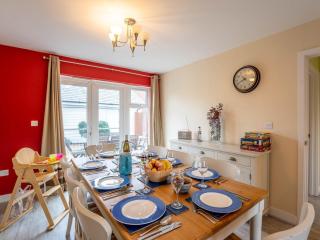 4 Bed in Camber BT091 - 4