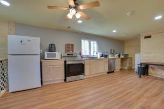 Hunt, Hike and Fish! Remote UP Cabin on Chub Creek - 5