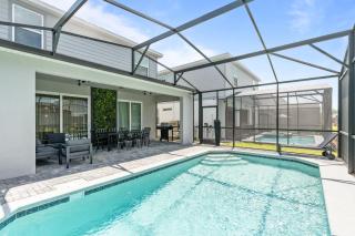 Epic Family Villa Pool Theater Themed Bedrooms - 9