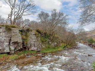 3 bed in Achnasheen CA120 - 1