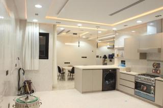 فيلا راقية وسط المدينة - 6