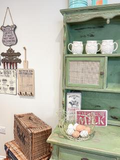 Stylish Cottage, Centrally located, Close to Beach - 9