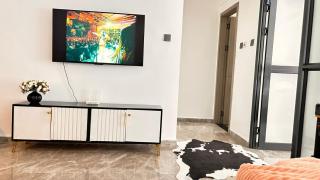 Arthur's Luxury Home - 5