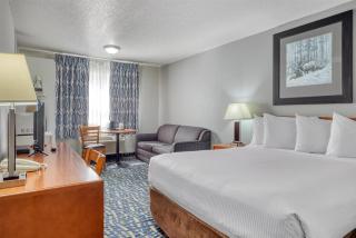 SureStay Plus Hotel by Best Western Lethbridge - 1