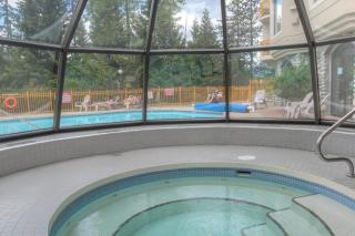 The Marquise 605 - 7