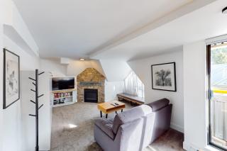 The Marquise 616 - 0