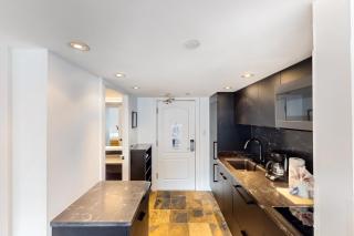 The Marquise 616 - 4