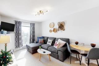 Hilltop Hideaway Suite - Legacy 401 - 0