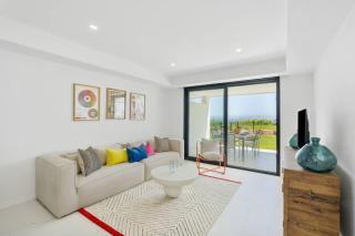 Infinity Pool, Sea View and Private Terrace - 9