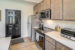 Camp Washington Flat Walk to Coffee, Bars and Dtwn - 1