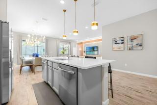 Family 12BR Paradise w Pool Game Rooms - 2