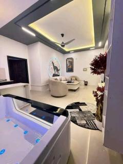 Premium Single Room in d12 - 3