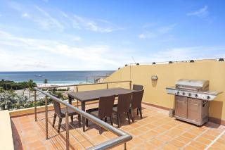 Beachfront -Bella Vista Penthouse 2BR condo - E523 - Palm-Eagle Beach - 5