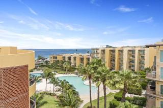 Beachfront -Bella Vista Penthouse 2BR condo - E523 - Palm-Eagle Beach - 1