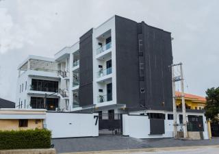 Lekki Central Apartments With Pool - 0