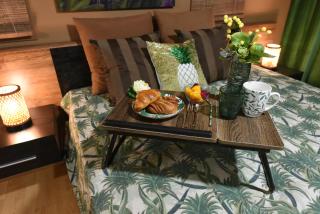 Cosy Haven Apartment - Your Home Away from Home - 2