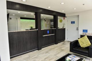 Masters Inn Tucker - 2