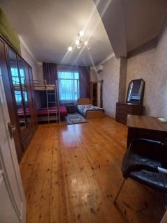 APARTAMENTS near FLAME TOWERS - 1