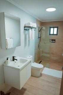 New Modern 3br Private Pool, 6min Form The Beach - 1