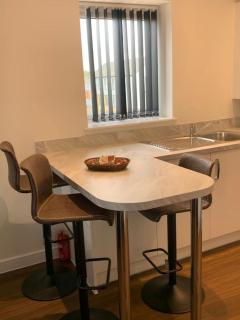 2 Bed Flat- Direct Links to Central London - 7