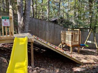 American themed 9BR sleeps 43 cabin in Gatlinburg with tons of games and space! - 5