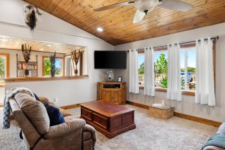 Zebra Ranch 12-gues Compound - Mtn Vufarmspabbq - 1