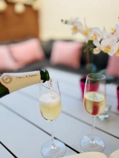 Bright Retreat with Lush Outdoor Space - 1