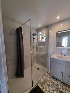 Maison classique à Versailles - 115m2 - Proche RER - 6