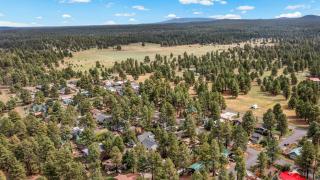 Kiowa Cabin Hideaway 6-guest Mins To Dwtntrails - 1