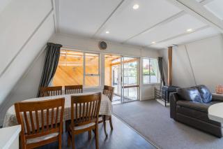 Misty Mountain on Milford - 4