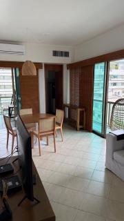 Tiffany's Ipanema Flat with balcony, living room and 2 en-suites - 1